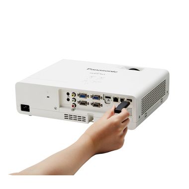 Máy chiếu văn phòng PANASONIC PT-LB425 (XGA, 4100 Lumen)