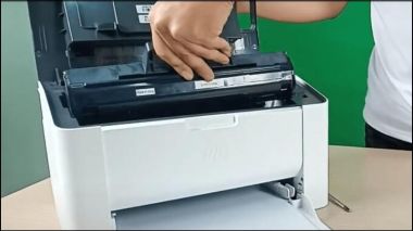 Hộp mực in HP 107A -W1107A- dùng cho máy in HP LaserJet 107, 135, 137 Series