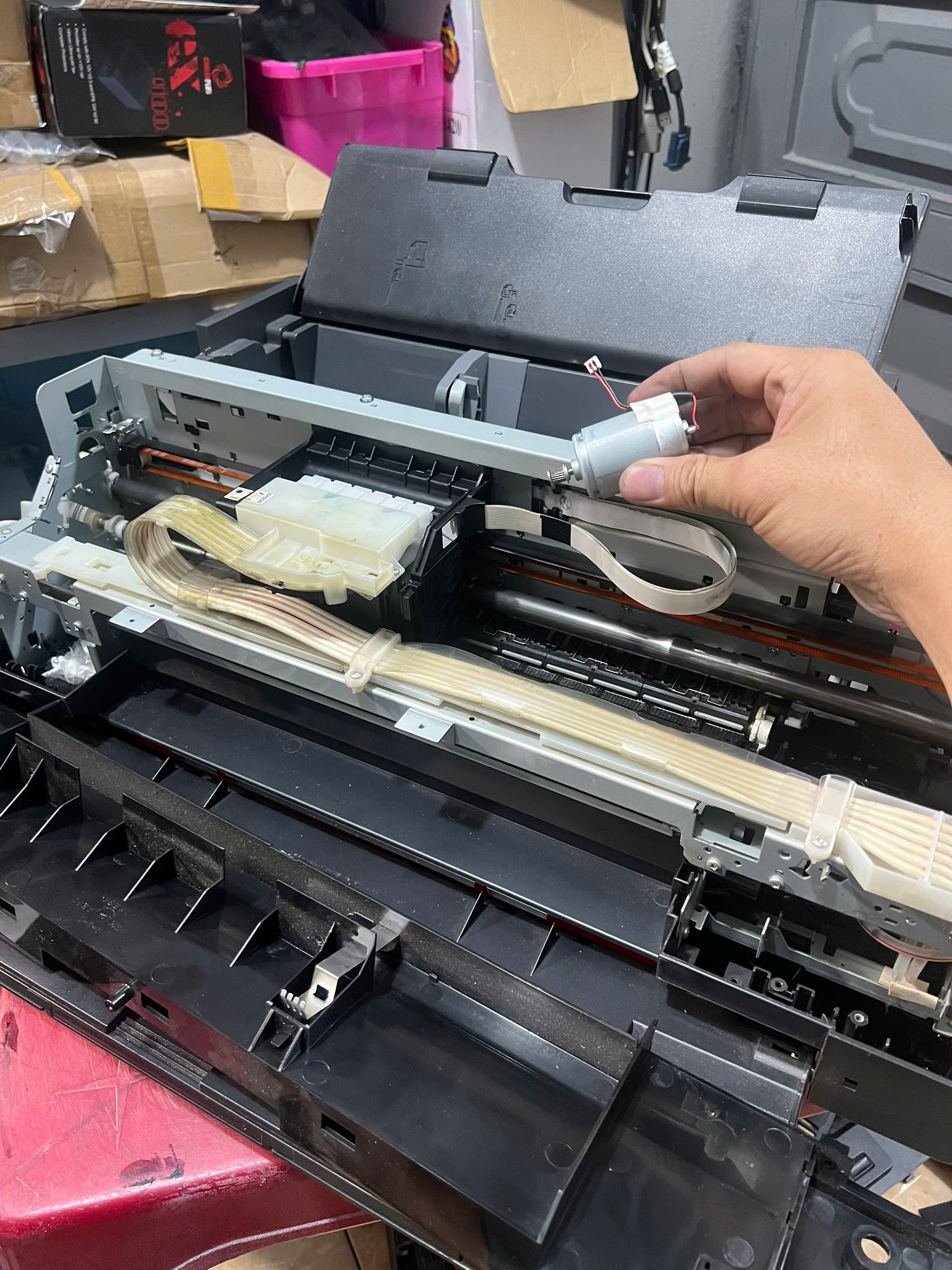 Sửa Máy In Epson L1800 – Epson L1300 | Lỗi Kẹt Giấy – Nháy Đèn